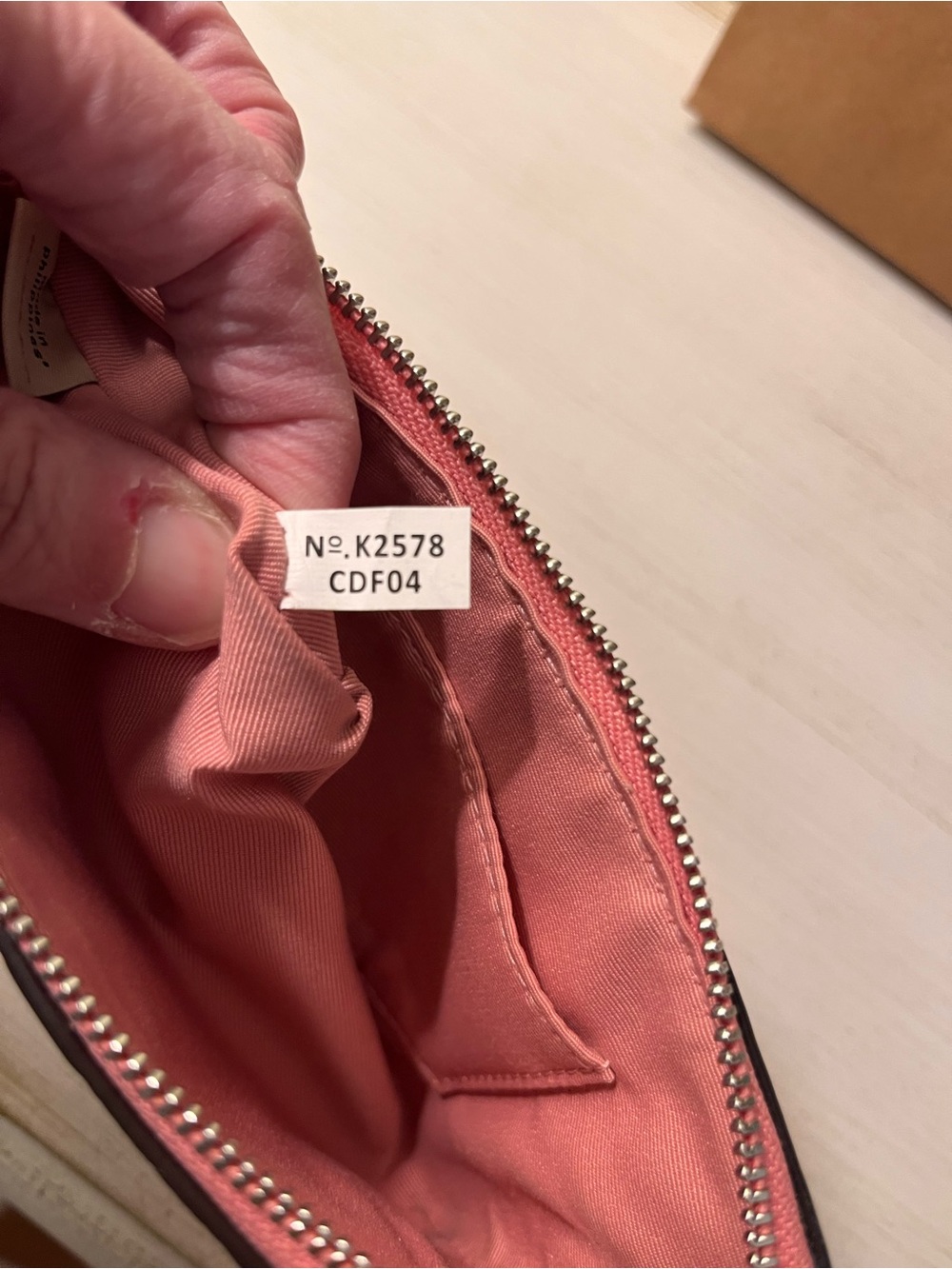 Coach Pink Corner Zip Wristlet Debossed Signature Leather NWOT - Picture 7 of 8